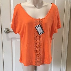 💋 Nice Orange Top  New